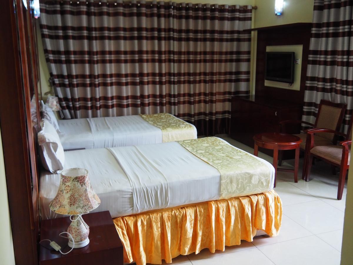 Donsuite Hotel 다르에스살람 외부 사진